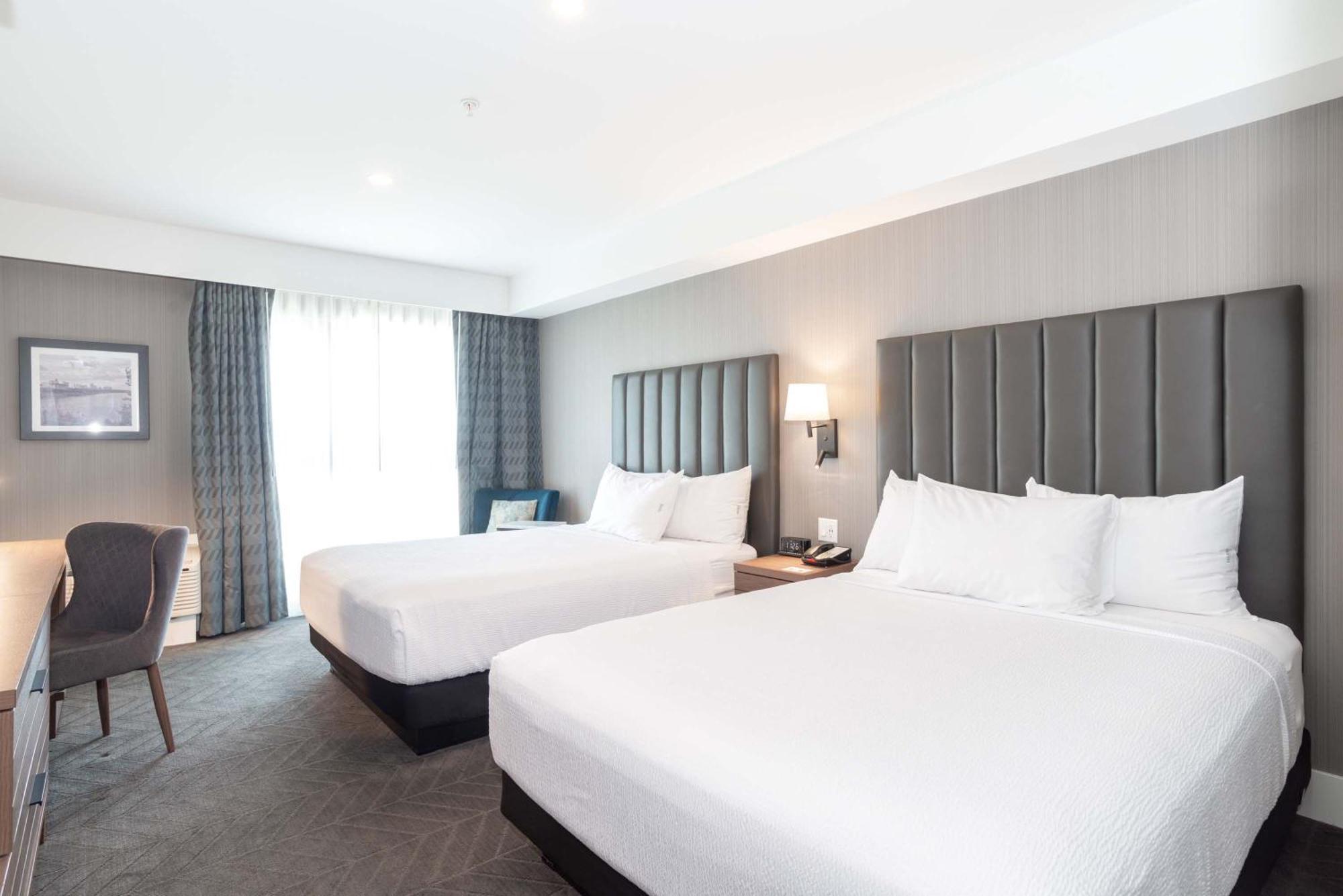 Sandman Signature Saskatoon South Hotel Экстерьер фото